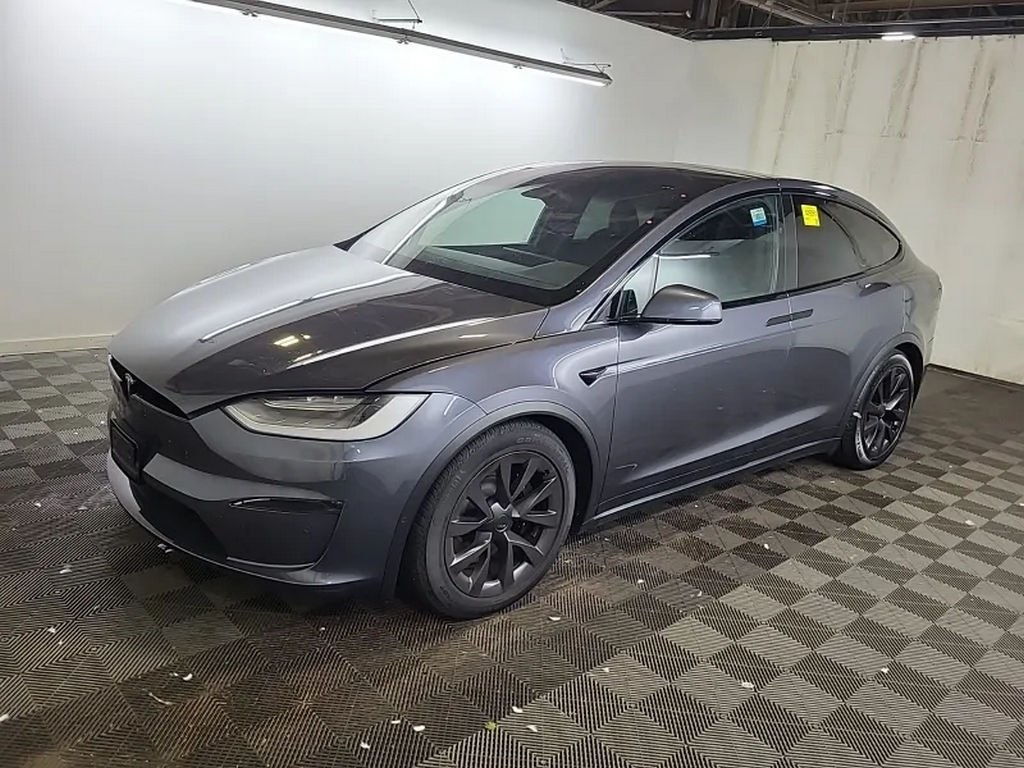 2022 Tesla Model X photo 2