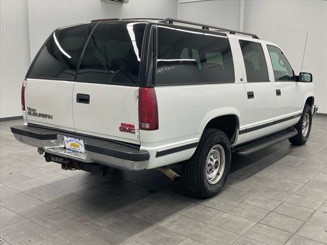 Used 1999 GMC Suburban SL with VIN 1GKGC26R9XJ779155 for sale in Murray, KY