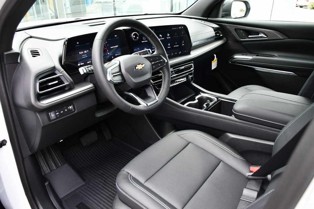 2026 Chevrolet Traverse photo 22