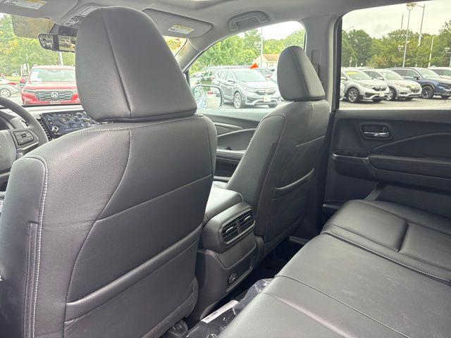 2025 Honda Ridgeline RTL photo 16