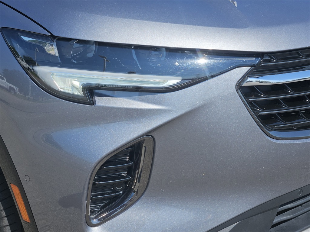 2022 Buick Envision Essence photo 3