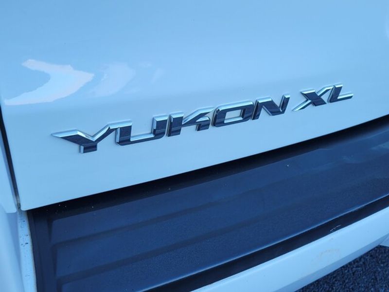 2020 Gmc Yukon XL 1500 SLT photo 10