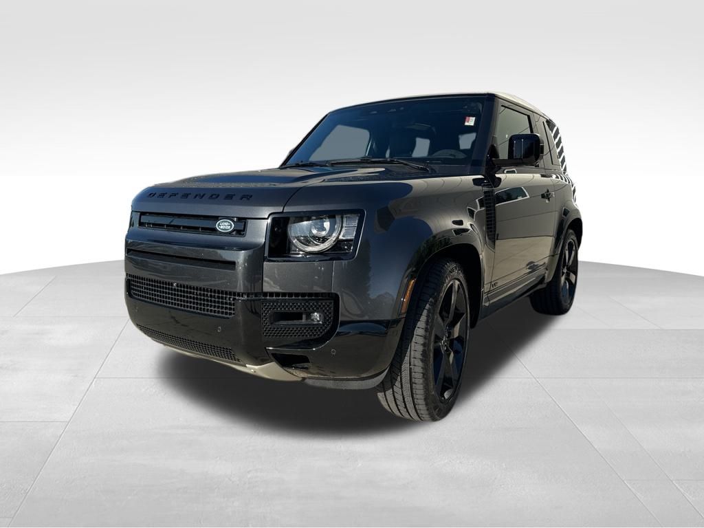2024 Land Rover Defender V8's photo