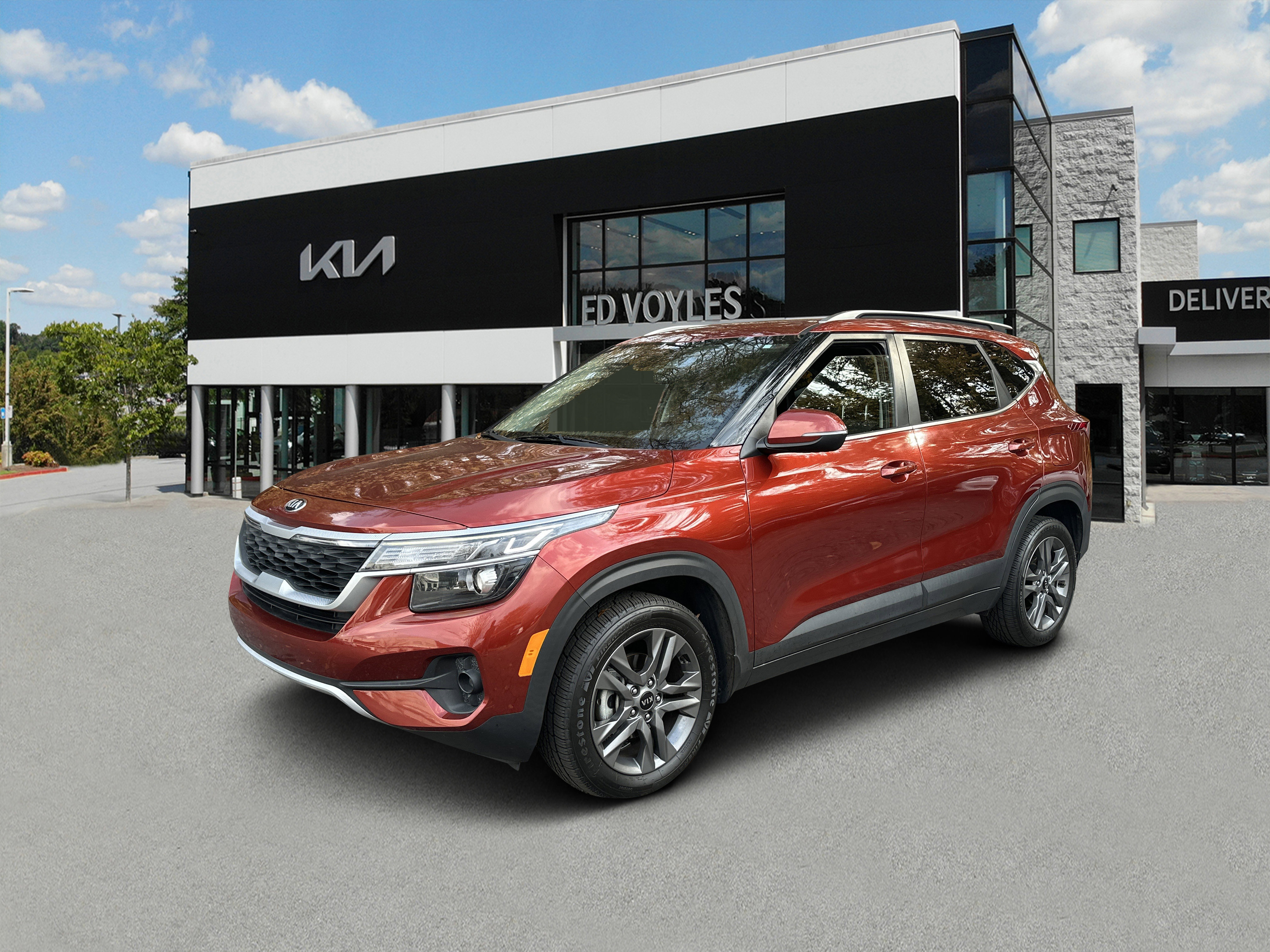 2021 Kia Seltos S's photo