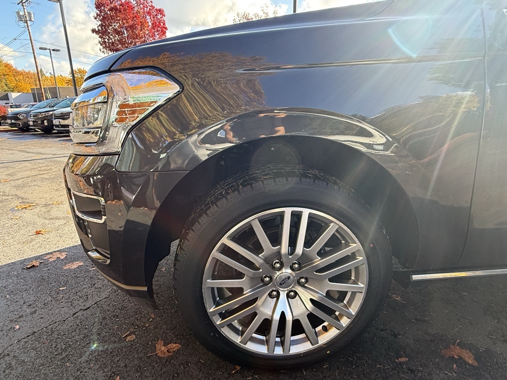 2024 Ford Expedition MAX Limited photo 4