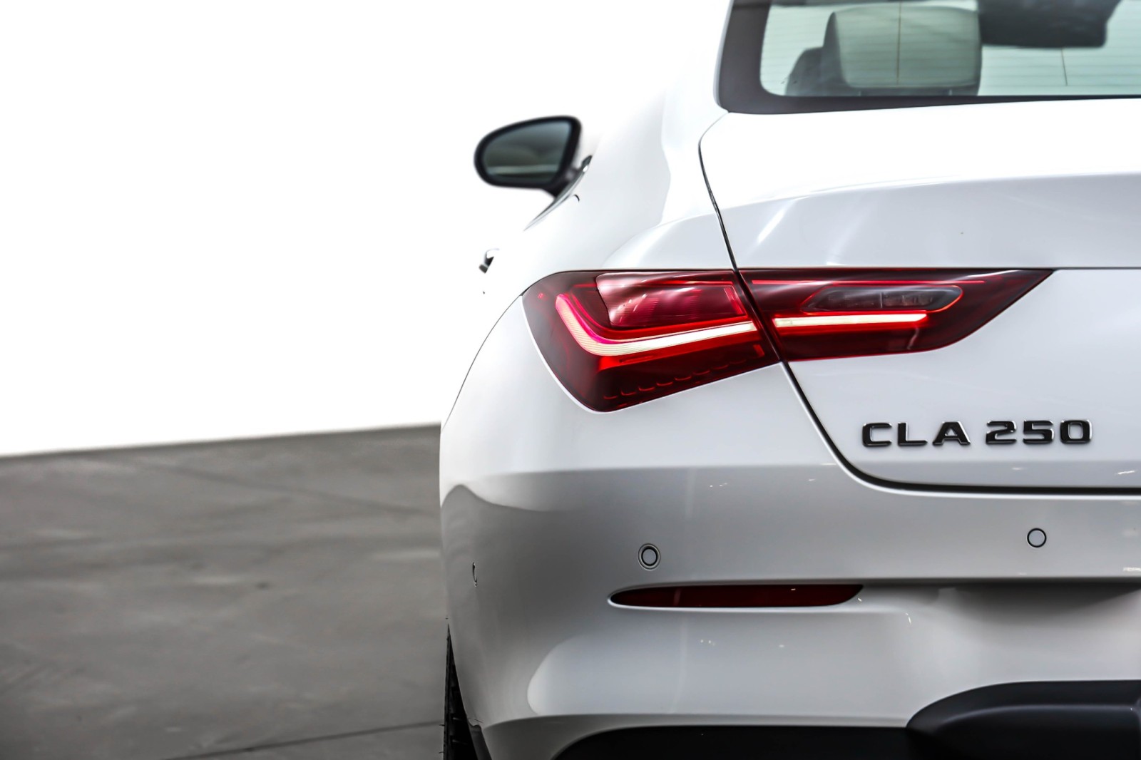 2025 Mercedes Benz CLA 250 photo 15