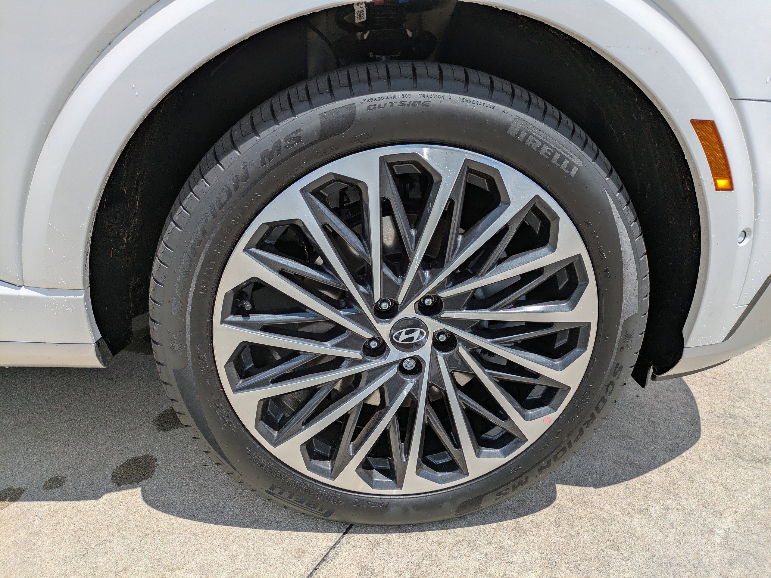 2026 Hyundai Palisade Calligraphy photo 3