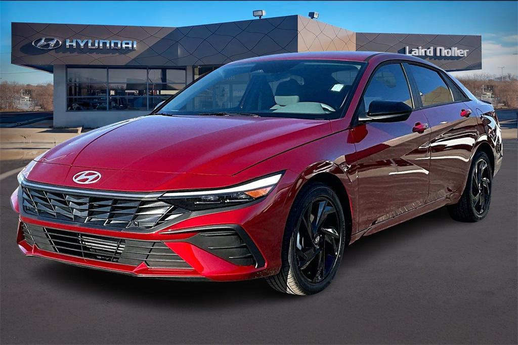 2026 Hyundai Elantra SEL's photo
