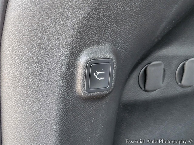 2022 JEEP CHEROKEE - Image 28