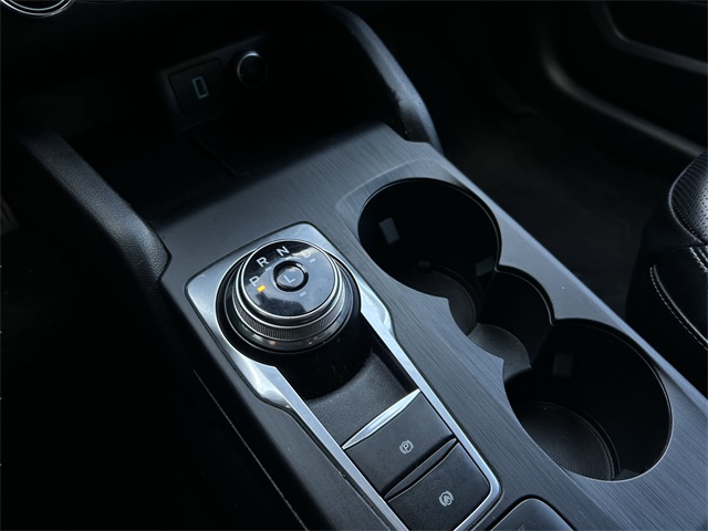 2020 Ford Escape SEL photo 14