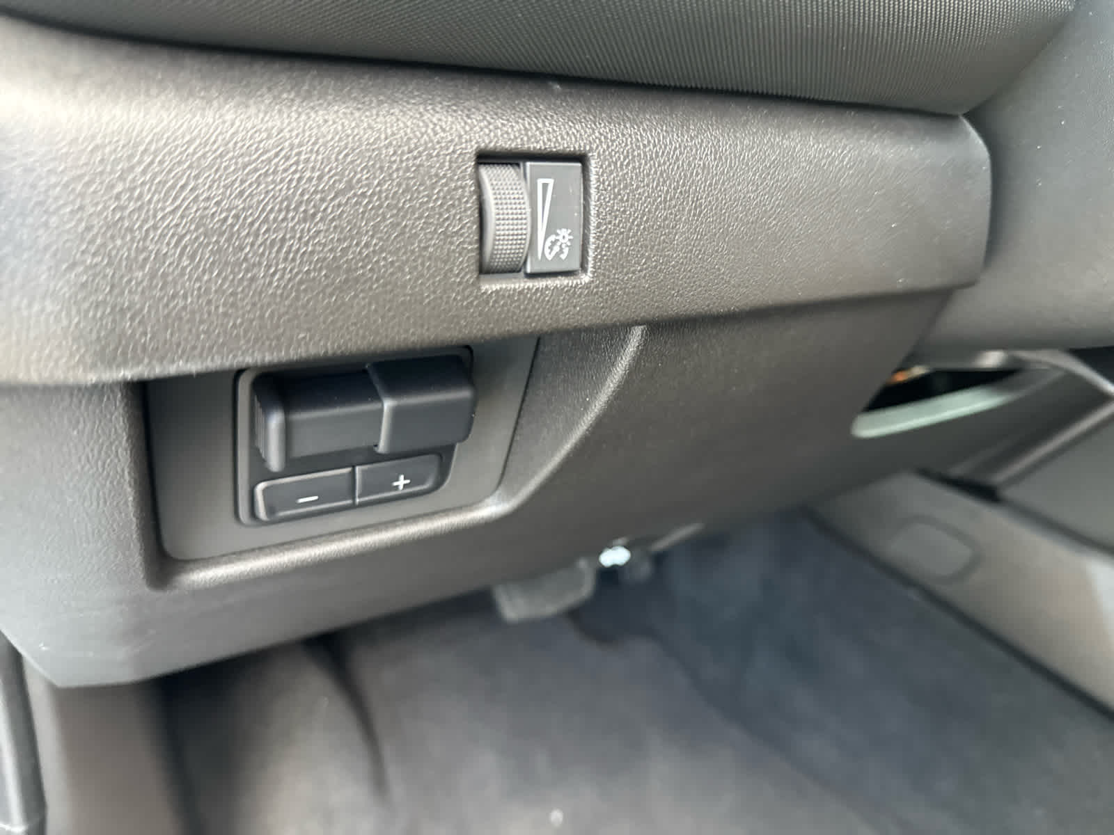 2025 Chevrolet Colorado Z71 photo 18
