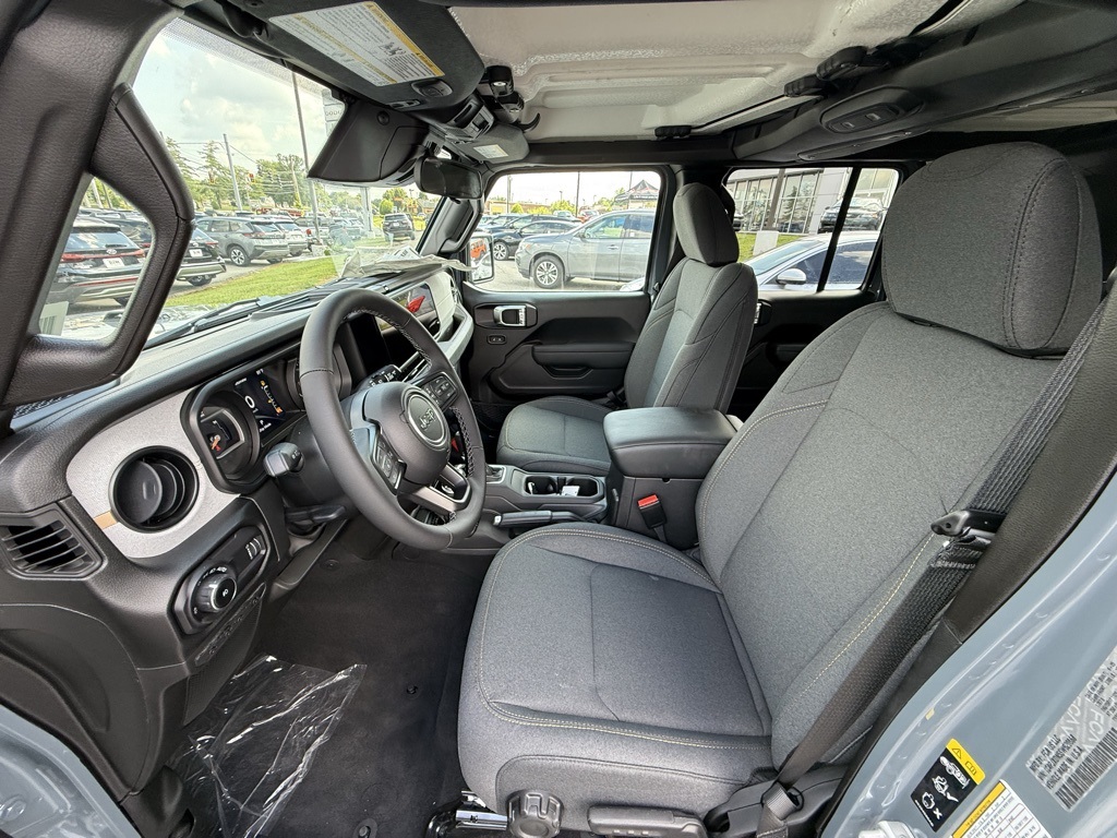 2025 Jeep Wrangler Sport S photo 12