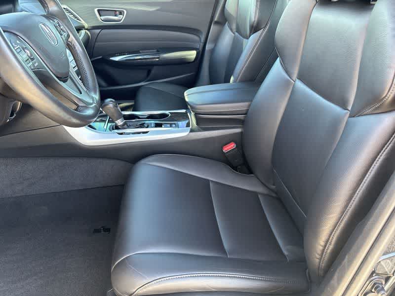 2020 Acura TLX photo 14