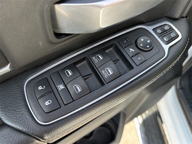 2024 Ram 2500 Big Horn photo 24