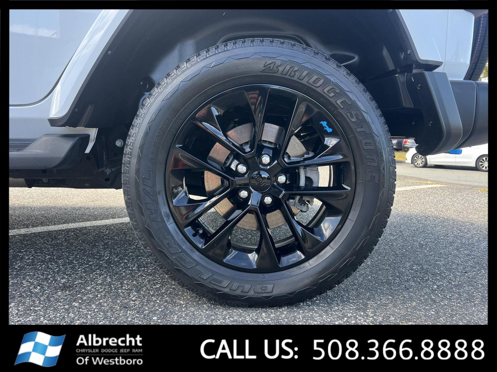2022 Jeep Wrangler Unlimited Sahara 4xe photo 30