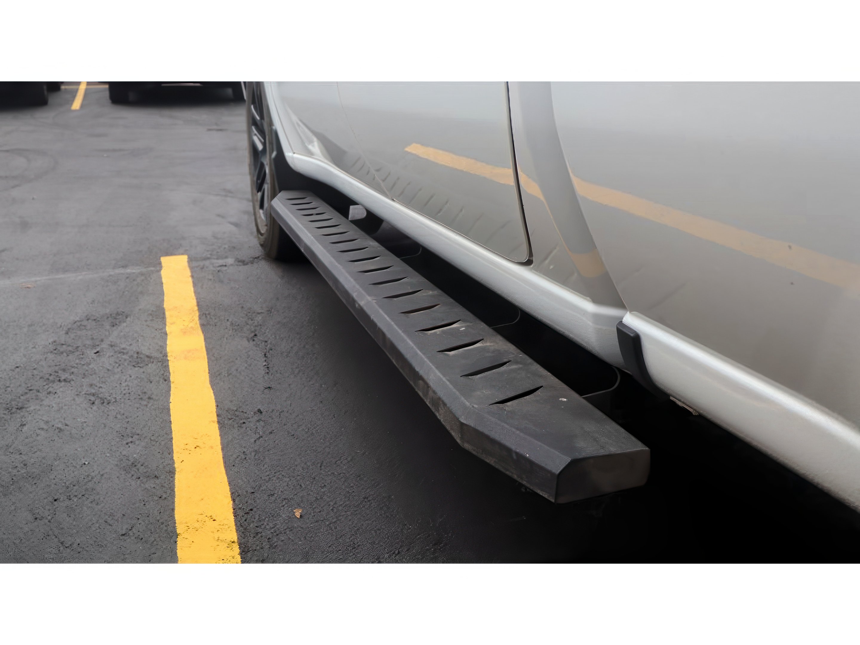 2023 Chevrolet Silverado 1500 RST photo 6