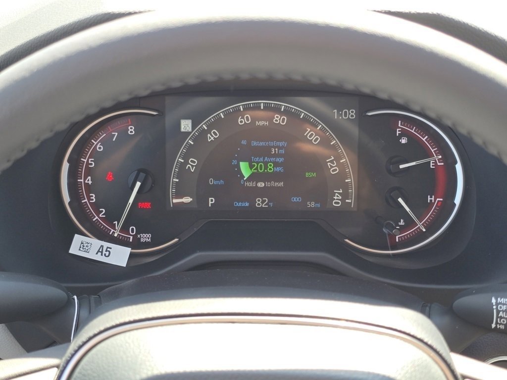 2025 Toyota RAV4 XLE photo 32