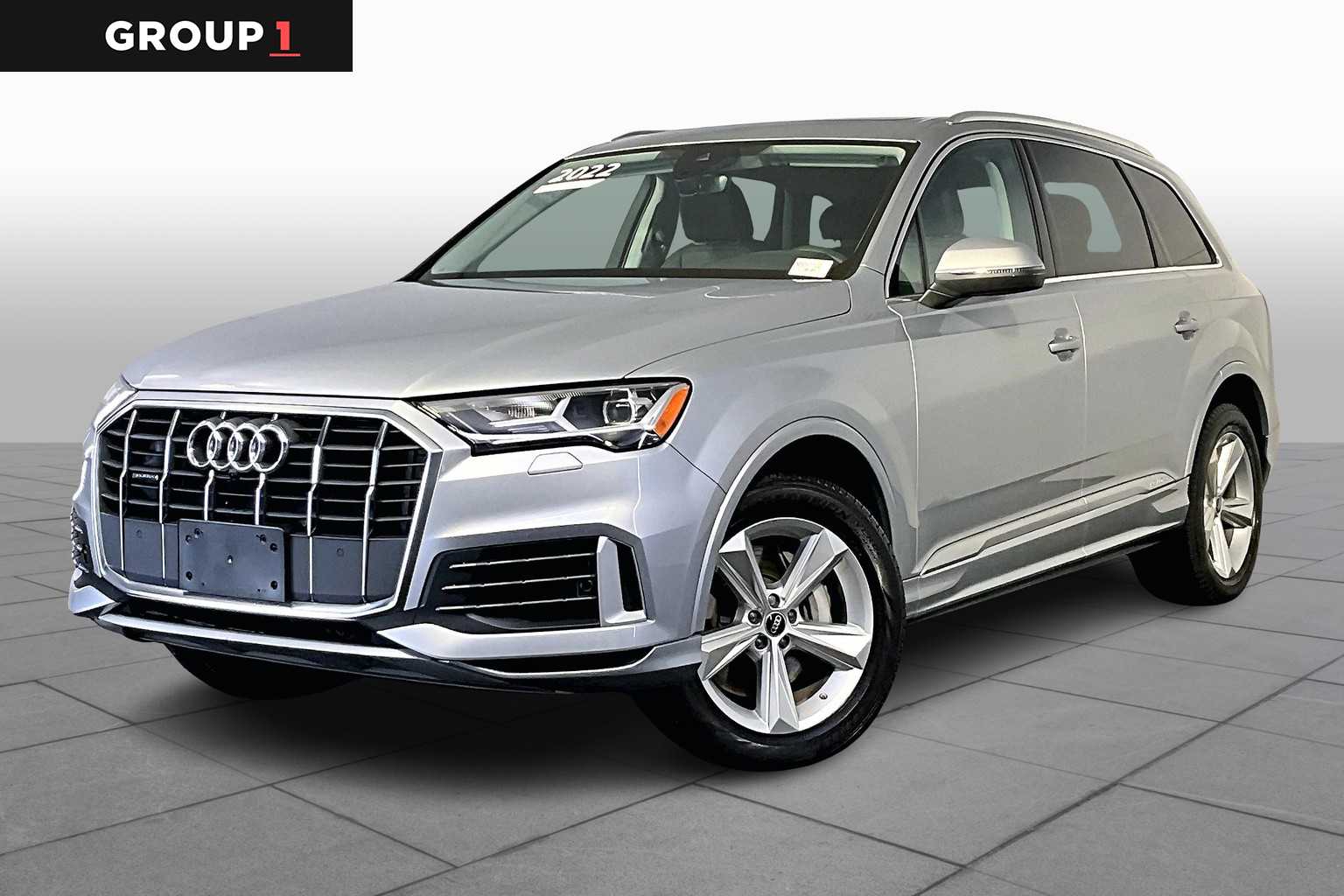 2022 Audi Q7 Premium's photo