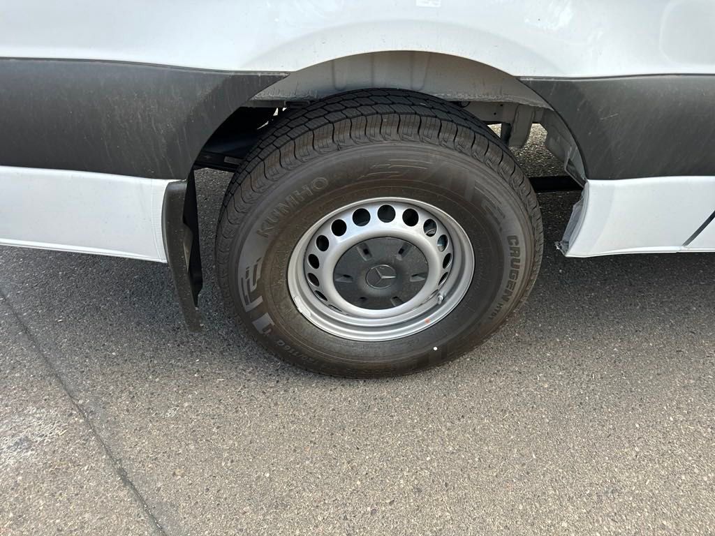 New 2024 MercedesBenz Sprinter Crew Van Crew 144 WB Van in Gilbert 