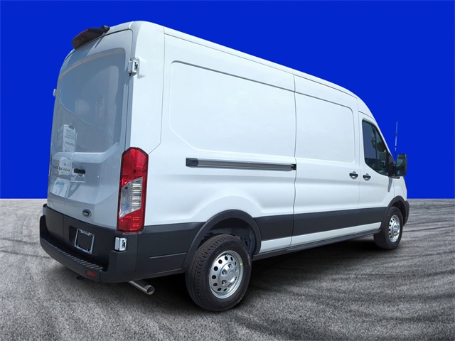 2025 Ford Transit Cargo Van photo 3