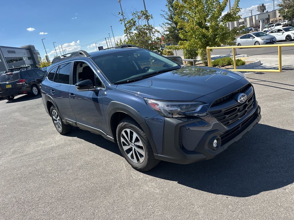 2025 Subaru Outback Premium photo 2