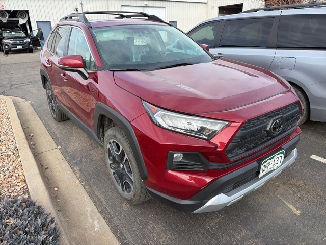 2019 Toyota RAV4 Adventure photo 2