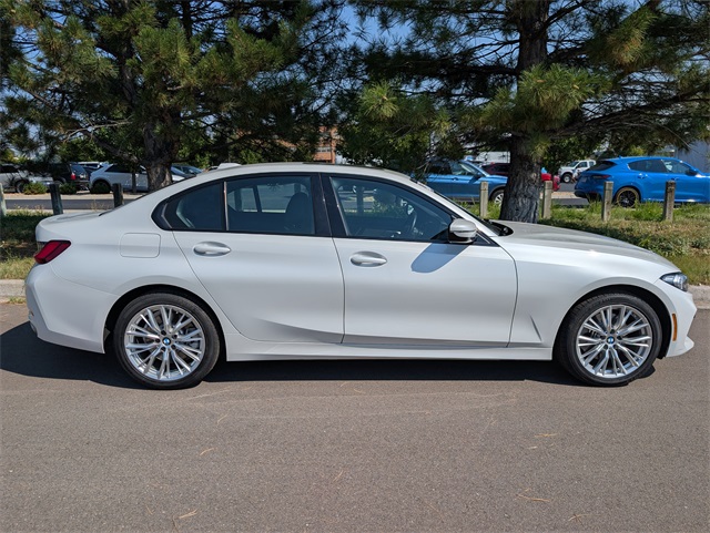 2023 Bmw 330i xDrive photo 2