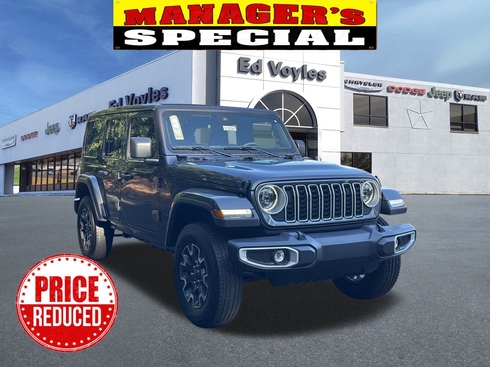 2025 Jeep Wrangler 4-Door Sahara's photo