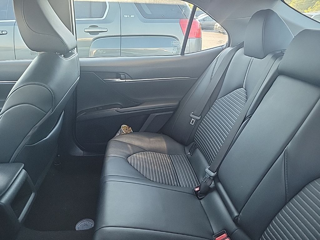 2023 Toyota Camry SE photo 21