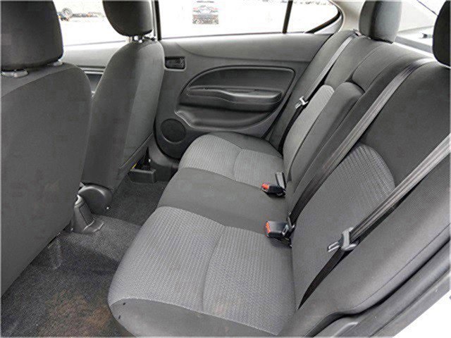 2024 Mitsubishi Mirage G4 ES photo 5
