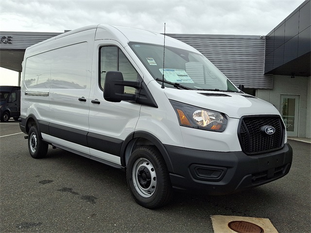 2026 Ford Transit photo 2