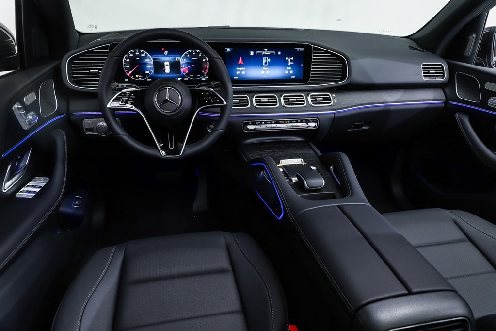 2025 Mercedes Benz GLE 350 4MATIC photo 4