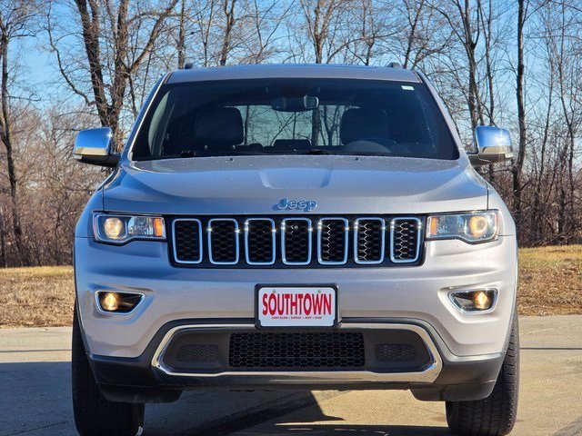 Certified 2018 Jeep Grand Cherokee Limited with VIN 1C4RJFBG7JC379354 for sale in Indianola, IA