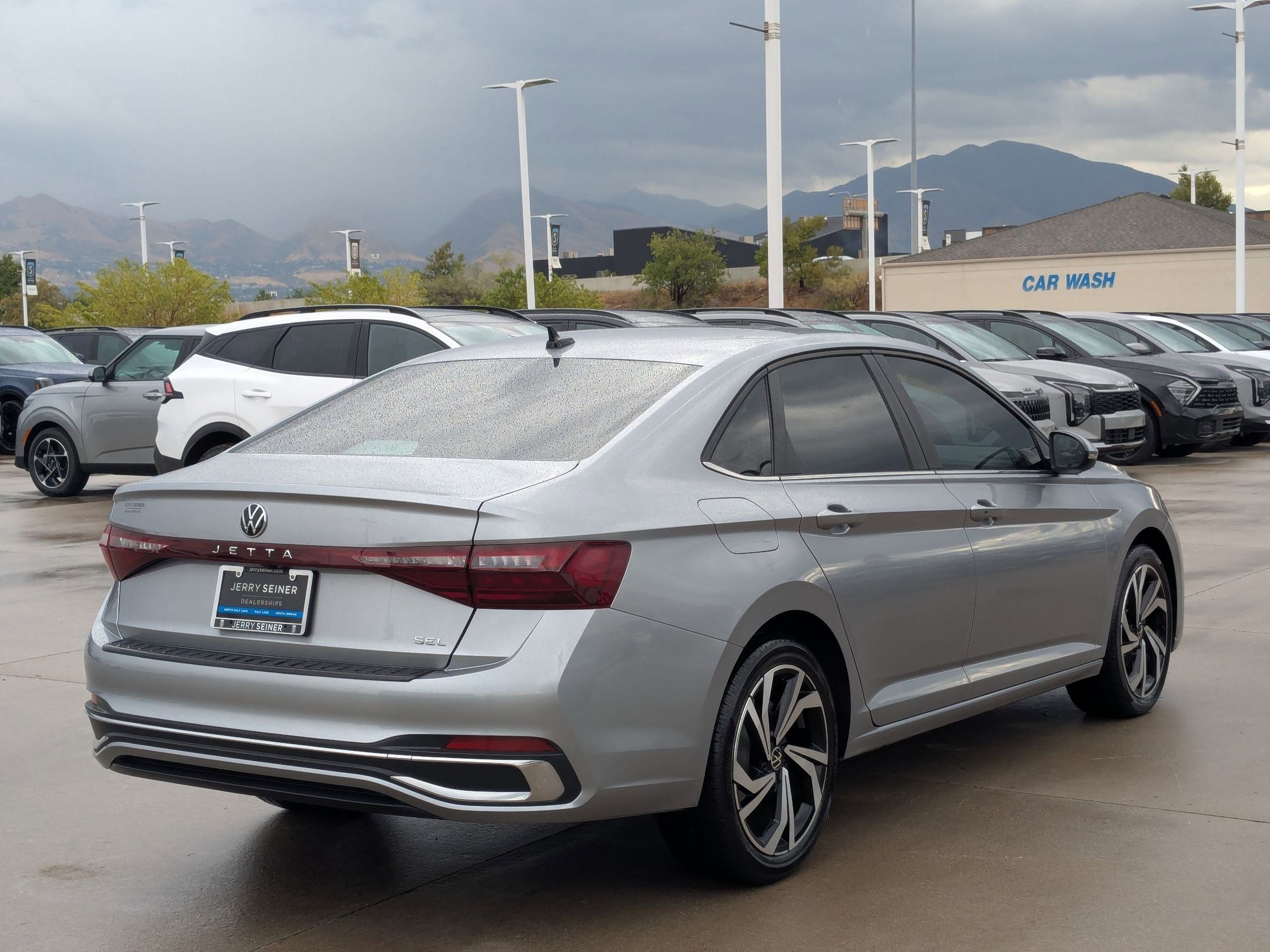 2025 Volkswagen Jetta SEL photo 5