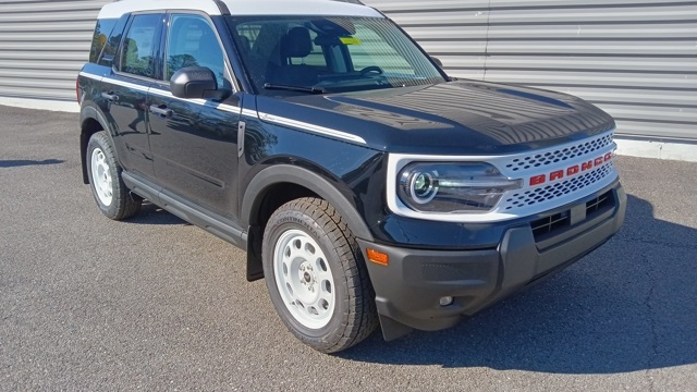 2025 Ford Bronco Sport Heritage's photo