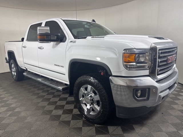 2019 GMC Sierra 2500HD SLT's photo