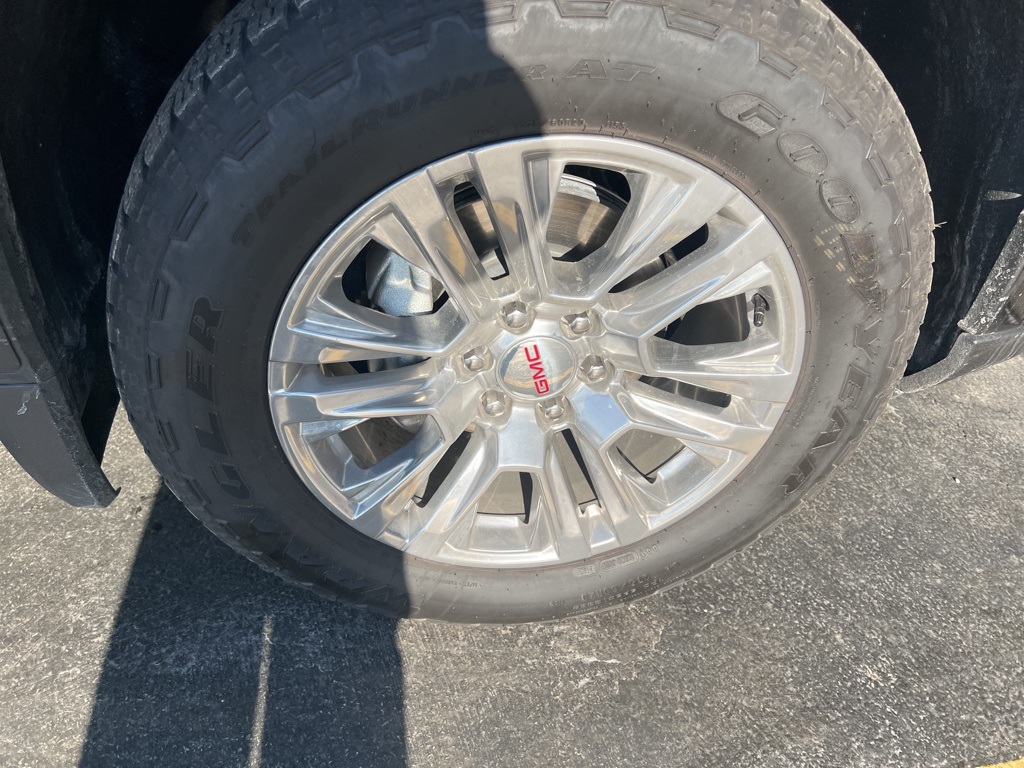 2026 GMC SIERRA - Image 3