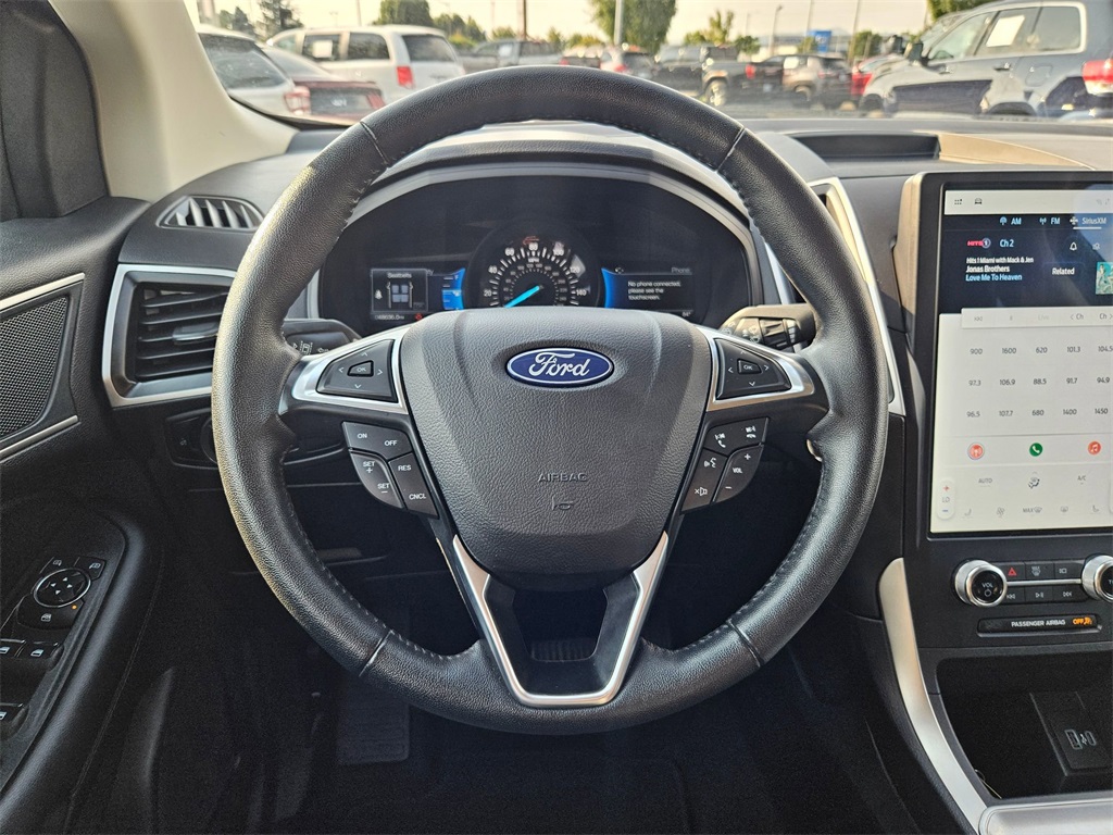 2024 Ford Edge SEL photo 14
