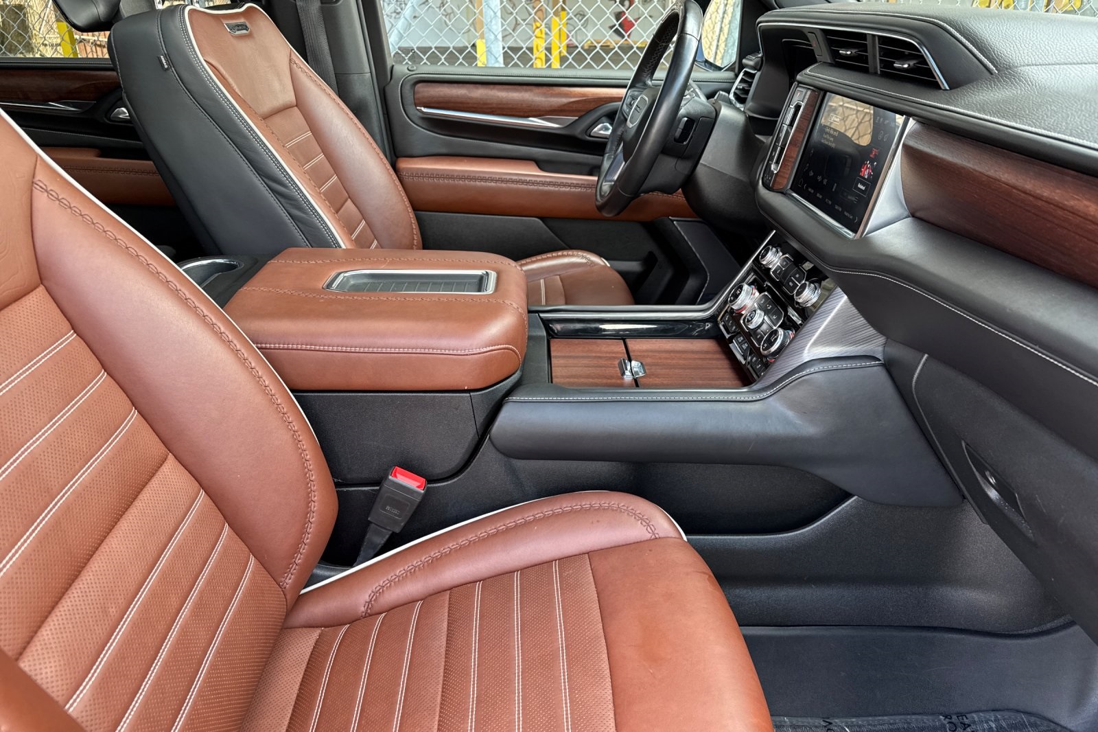 2023 Gmc Yukon XL Denali Ultimate photo 18