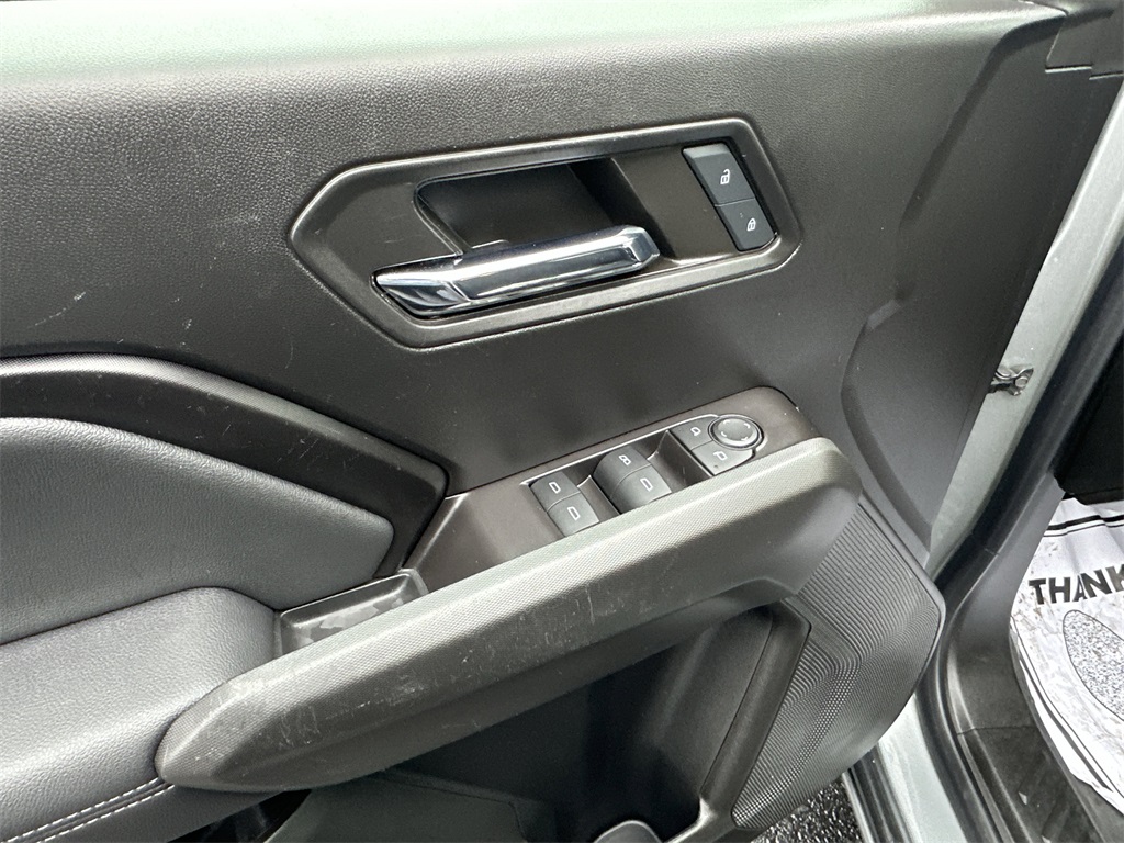 2024 GMC CANYON - Image 19