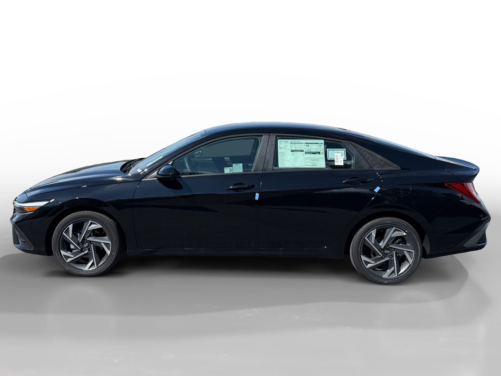 2025 Hyundai Elantra Hybrid SEL Sport photo 2