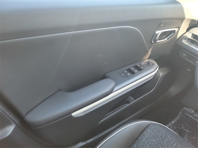2025 Kia K4 GT-Line photo 26