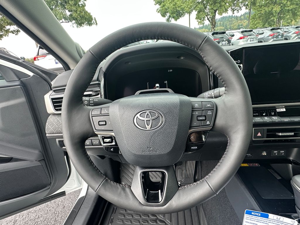 2026 Toyota Camry XLE photo 18