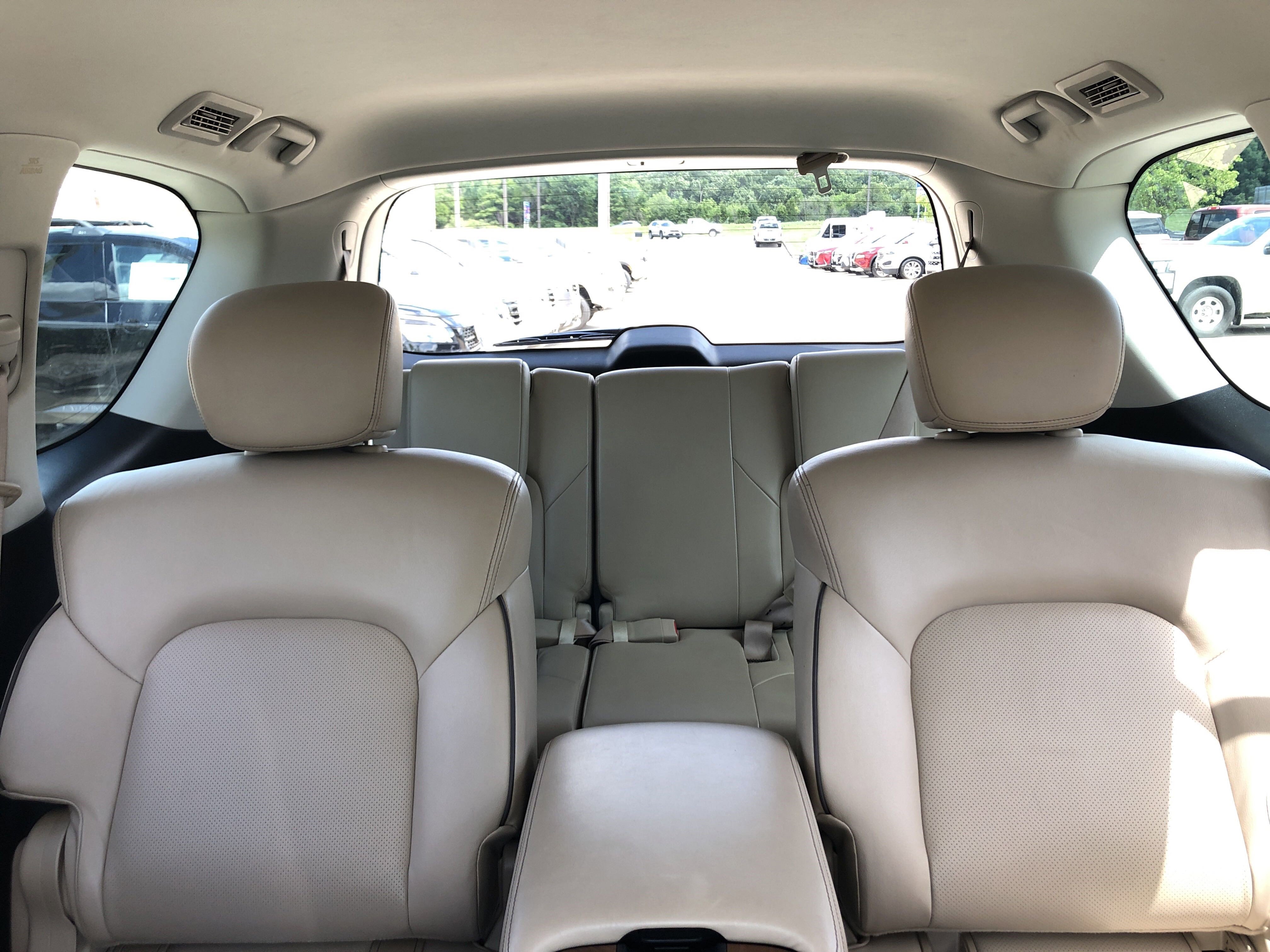 2023 Nissan Armada SL photo 24