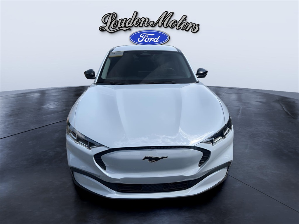 2024 Ford Mustang Mach-E Select photo 3