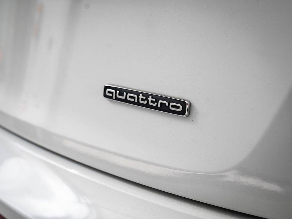 2022 Audi Q5 45 S line Premium photo 9