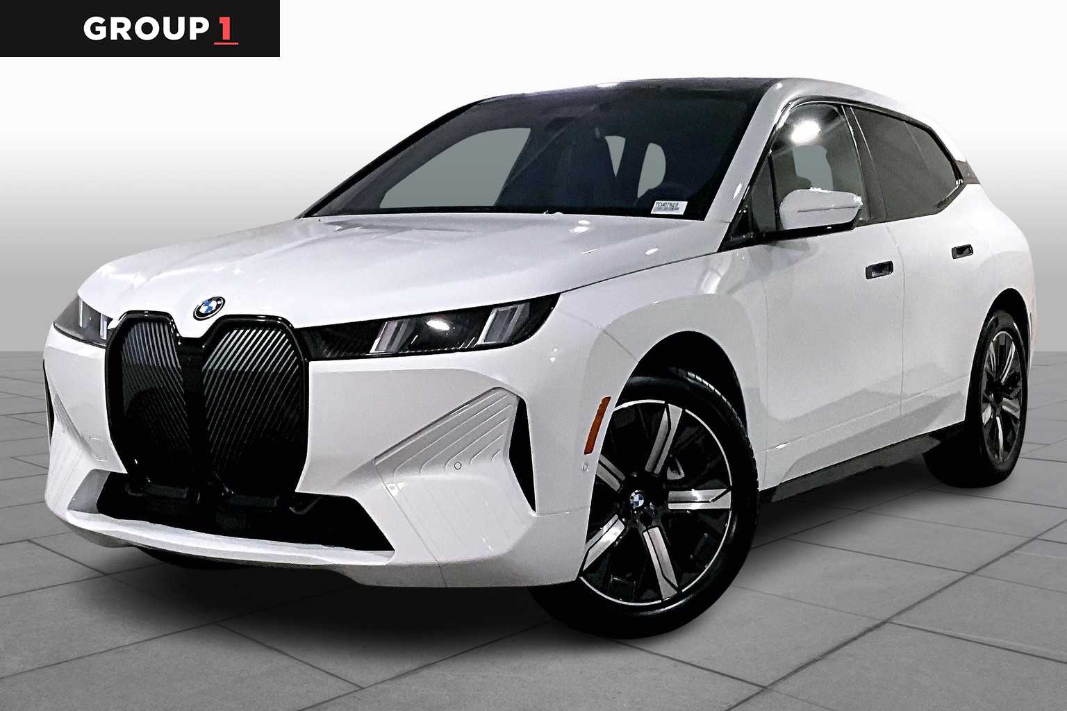 2026 Bmw iX photo 2