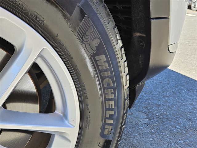 2023 Jeep Grand Cherokee Laredo photo 17