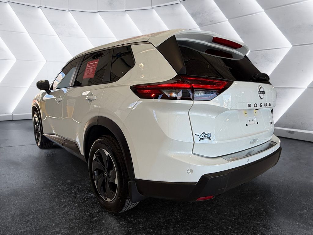 2024 Nissan Rogue SV photo 6