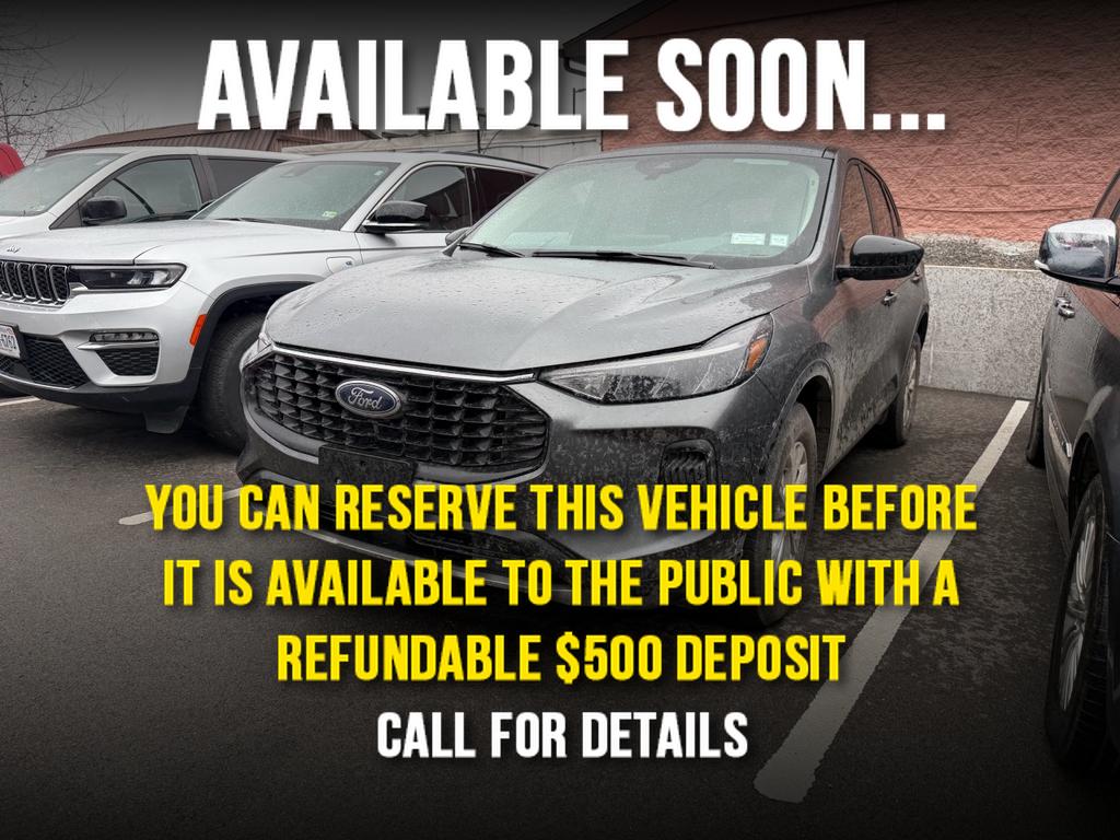 2025 Ford Escape Active's photo